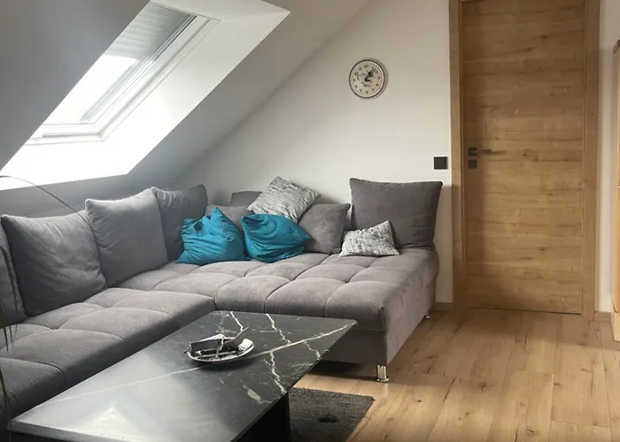 Renovierte Mit 2 Schlafzimmern Und Schlafcouch Apartamento Schloß Holte-Stukenbrock